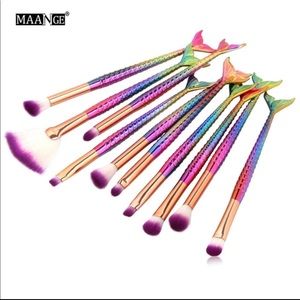 FREE SHIPPING!! 10 piece Mermaid Makeup Brush Set